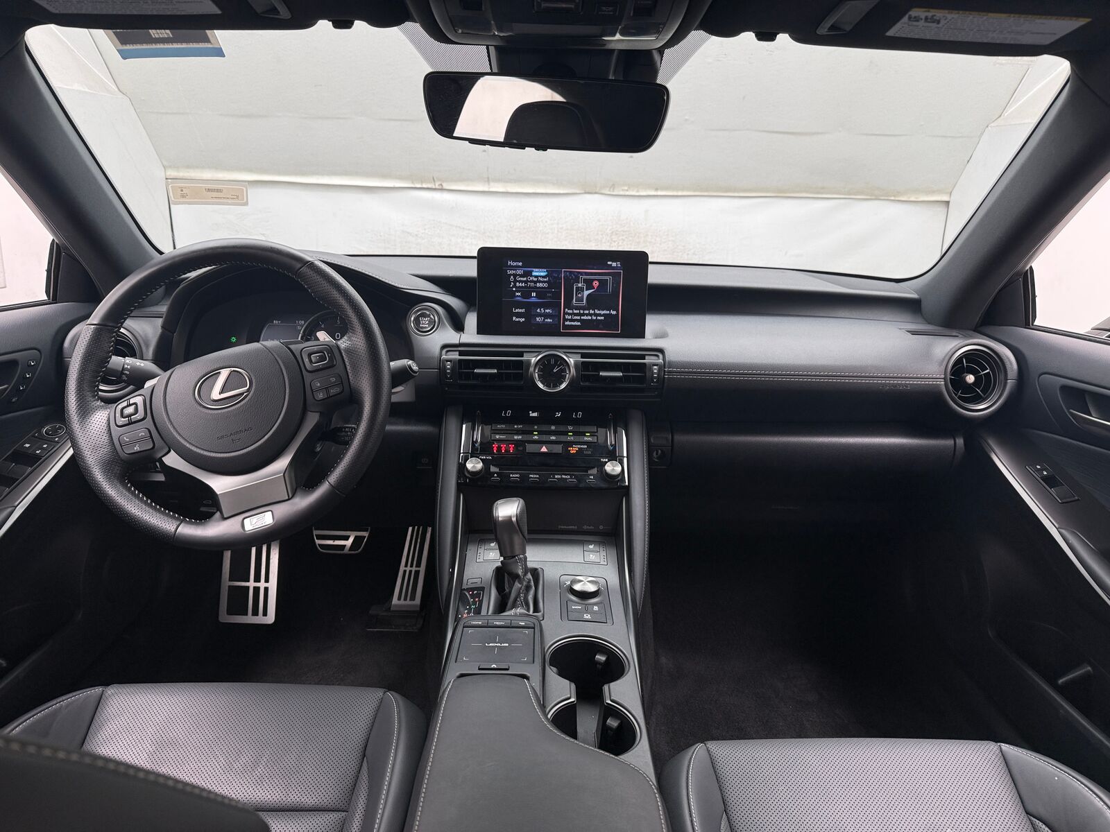 2023 Lexus IS