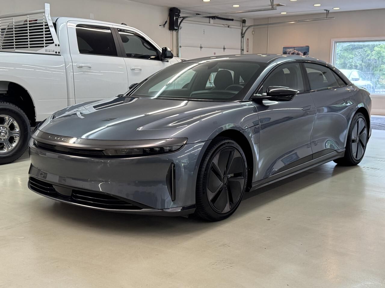 2024 LUCID Air