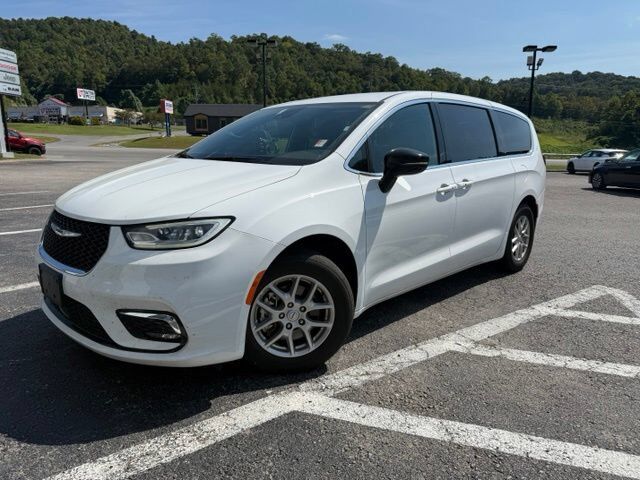 2025 CHRYSLER Pacifica