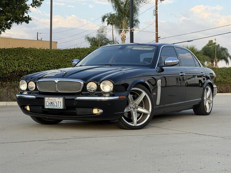2006 JAGUAR XJ