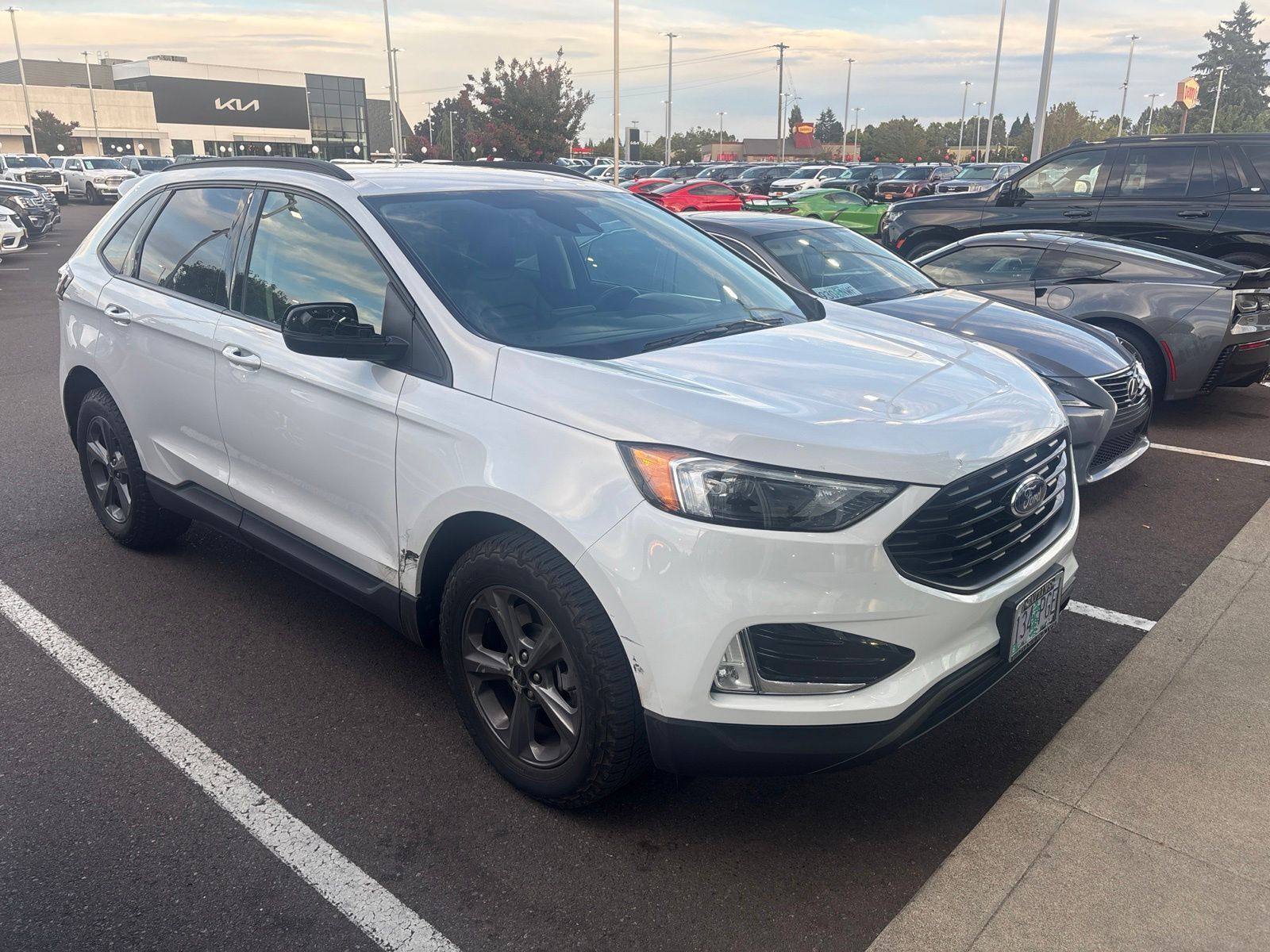 2023 FORD Edge