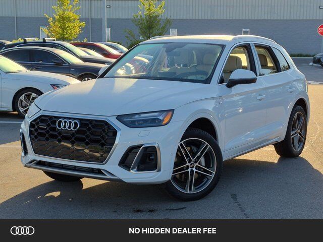 2023 AUDI Q5 e