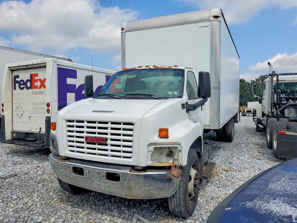 2007 GMC C6