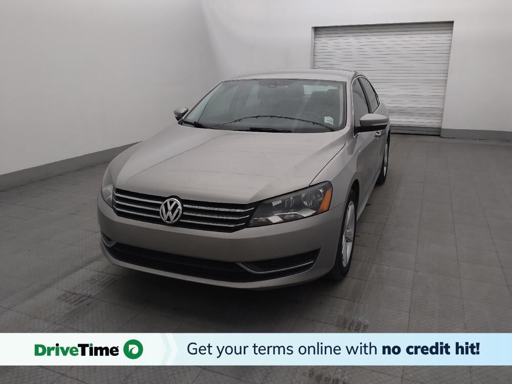2014 VOLKSWAGEN Passat