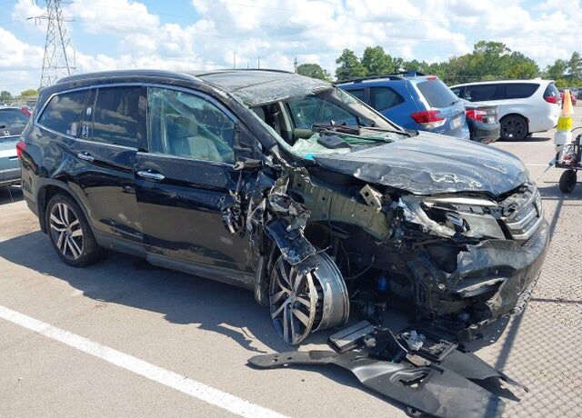 2016 HONDA Pilot