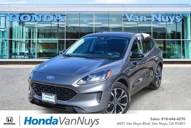 2021 FORD Escape