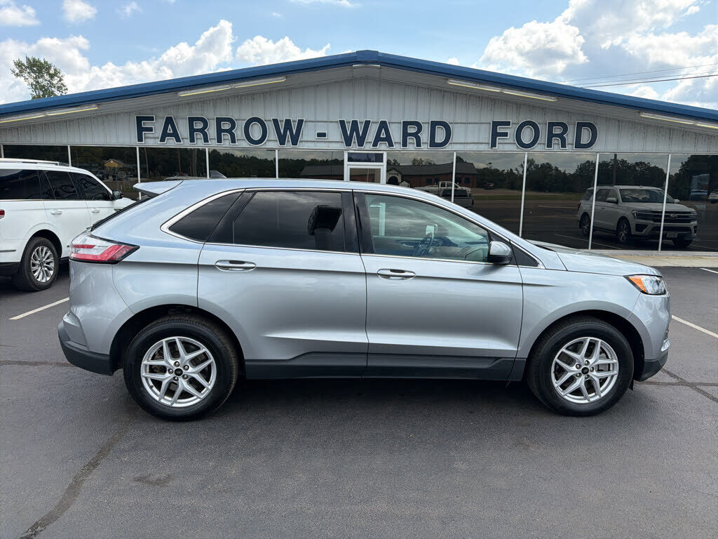2024 FORD Edge