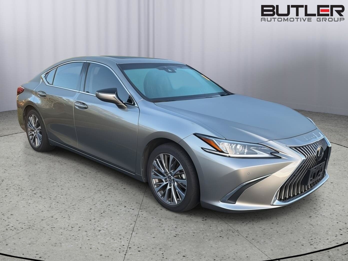 2019 Lexus ES