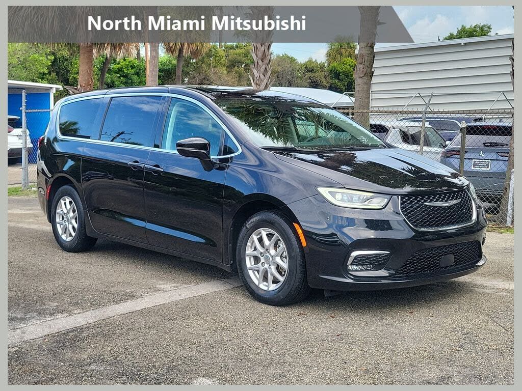 2024 CHRYSLER Pacifica
