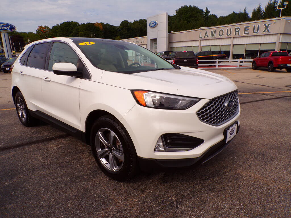 2024 FORD Edge
