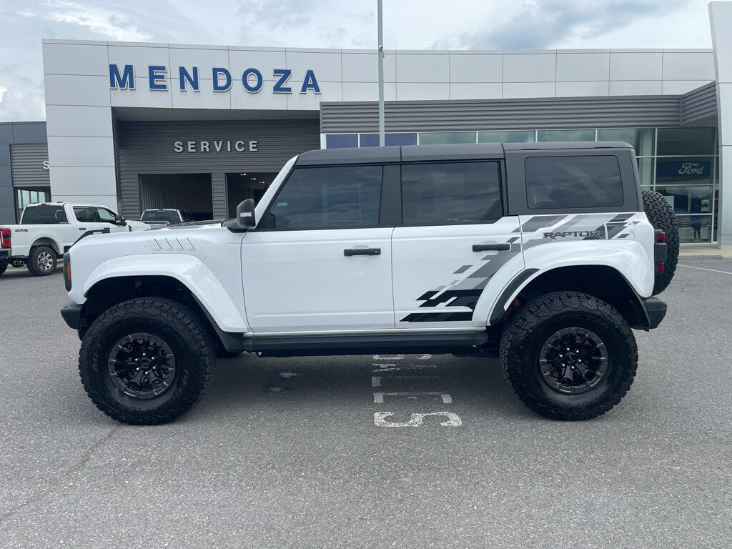 2024 FORD Bronco