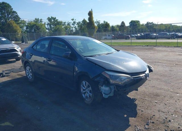 2015 TOYOTA Corolla