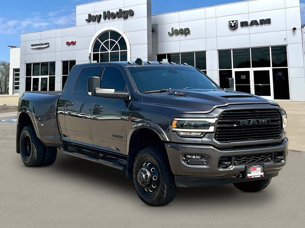 2022 RAM 3500