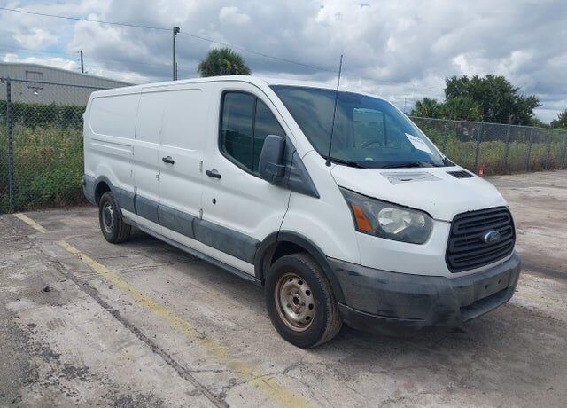 2015 FORD Transit