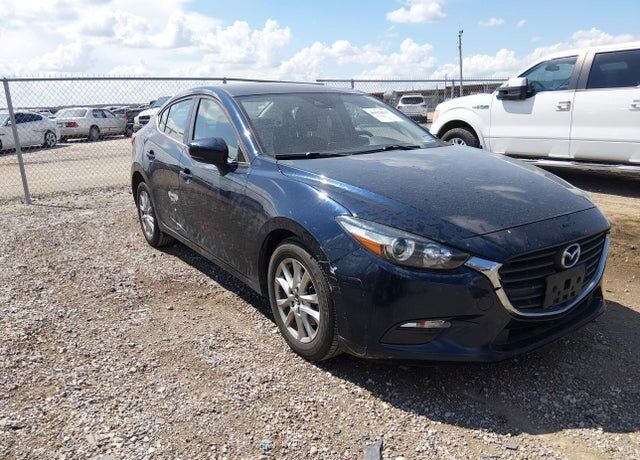 2018 MAZDA Mazda3