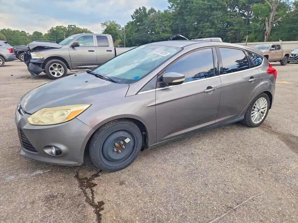 2014 FORD Focus