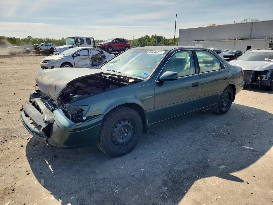2001 TOYOTA Camry