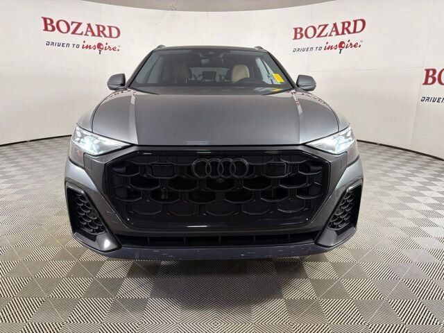 2025 Audi Q8