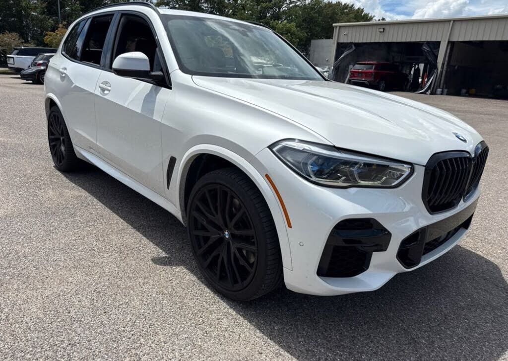 2022 BMW X5