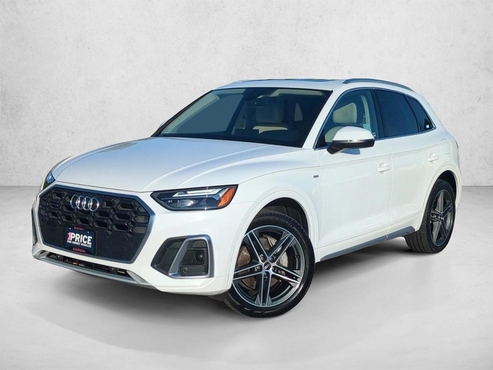 2021 AUDI Q5 e