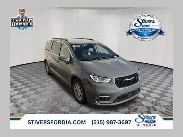 2022 CHRYSLER Pacifica