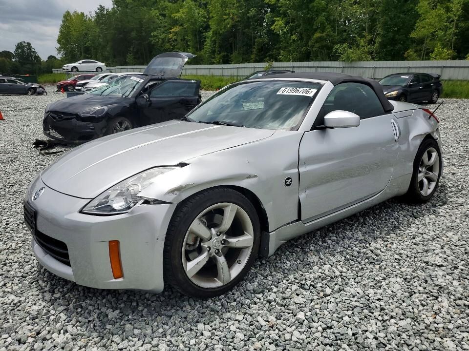 2006 NISSAN 350Z