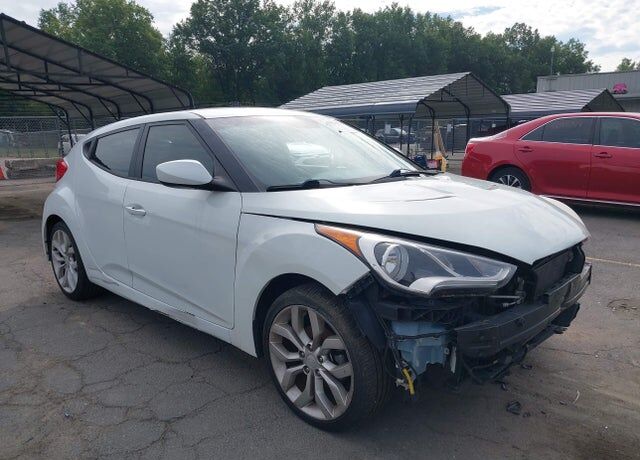2015 HYUNDAI Veloster
