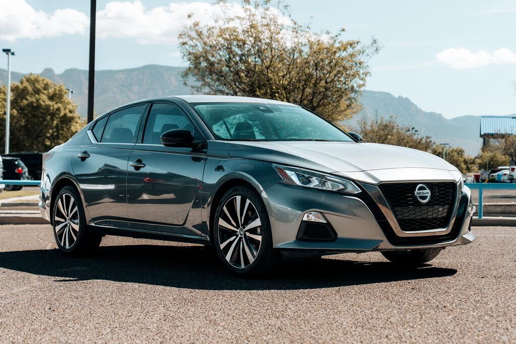 2020 NISSAN Altima