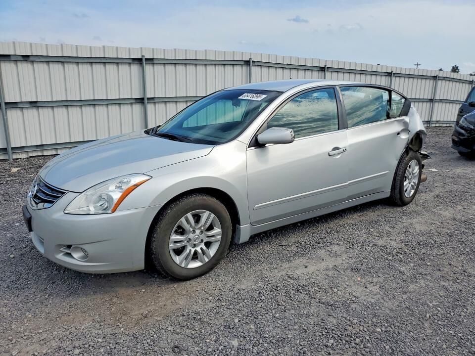 2010 NISSAN Altima