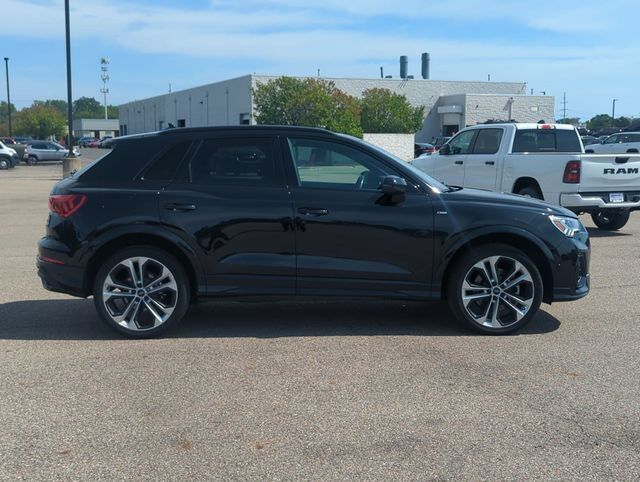 2021 Audi Q3