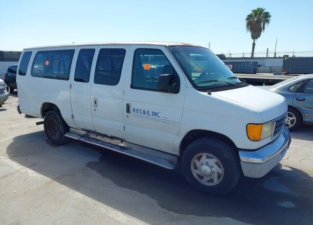 2003 FORD E-350