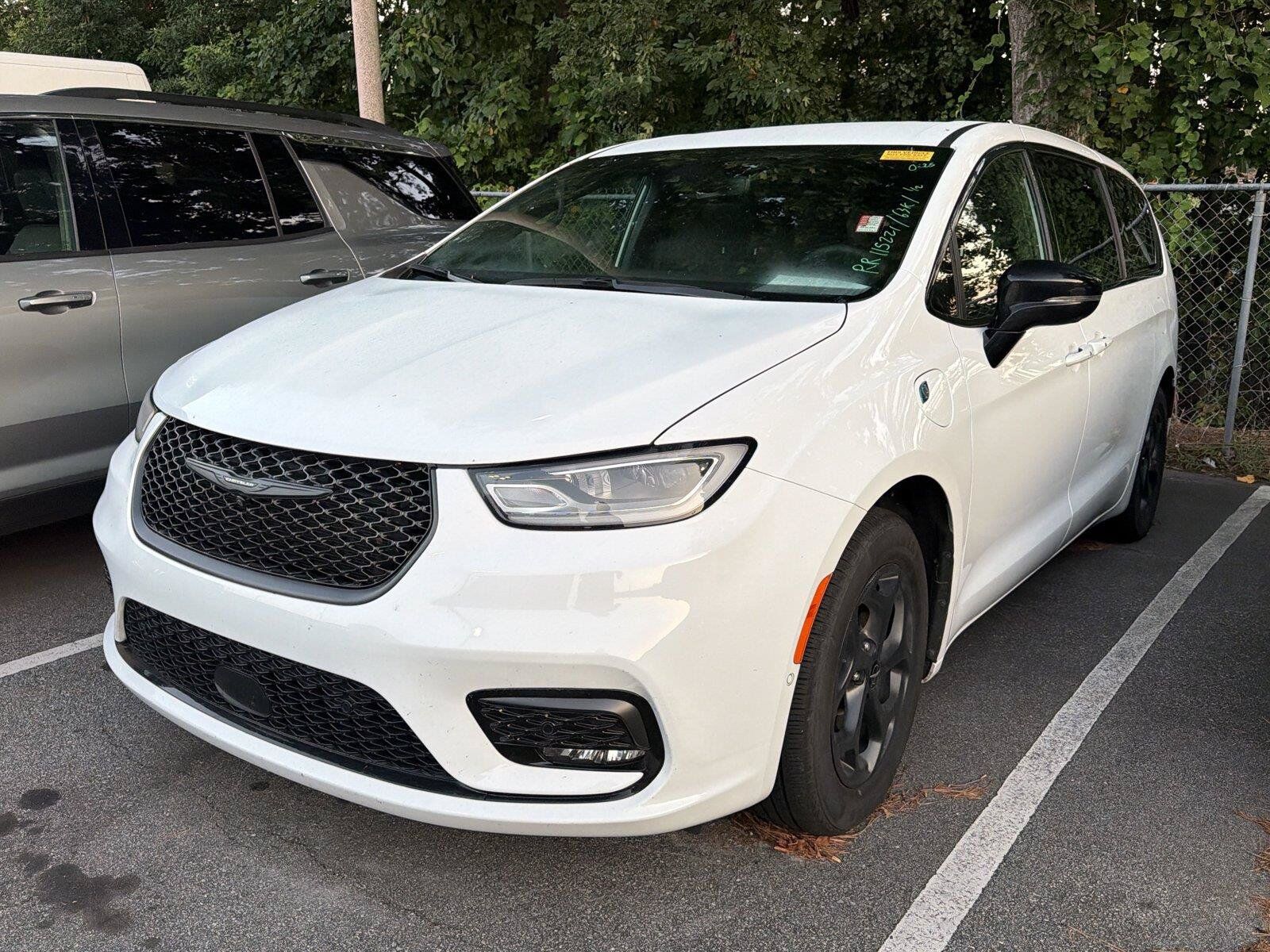 2024 CHRYSLER Pacifica