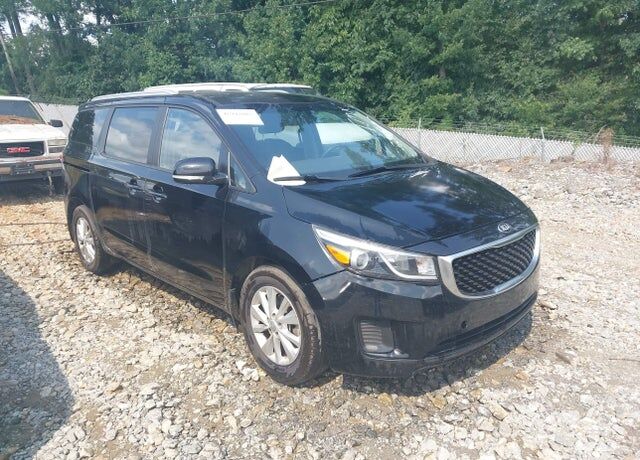 2016 KIA Sedona
