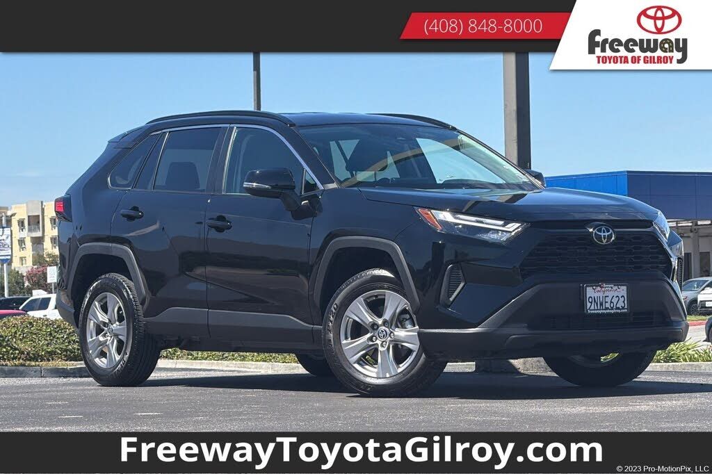 2024 TOYOTA RAV4