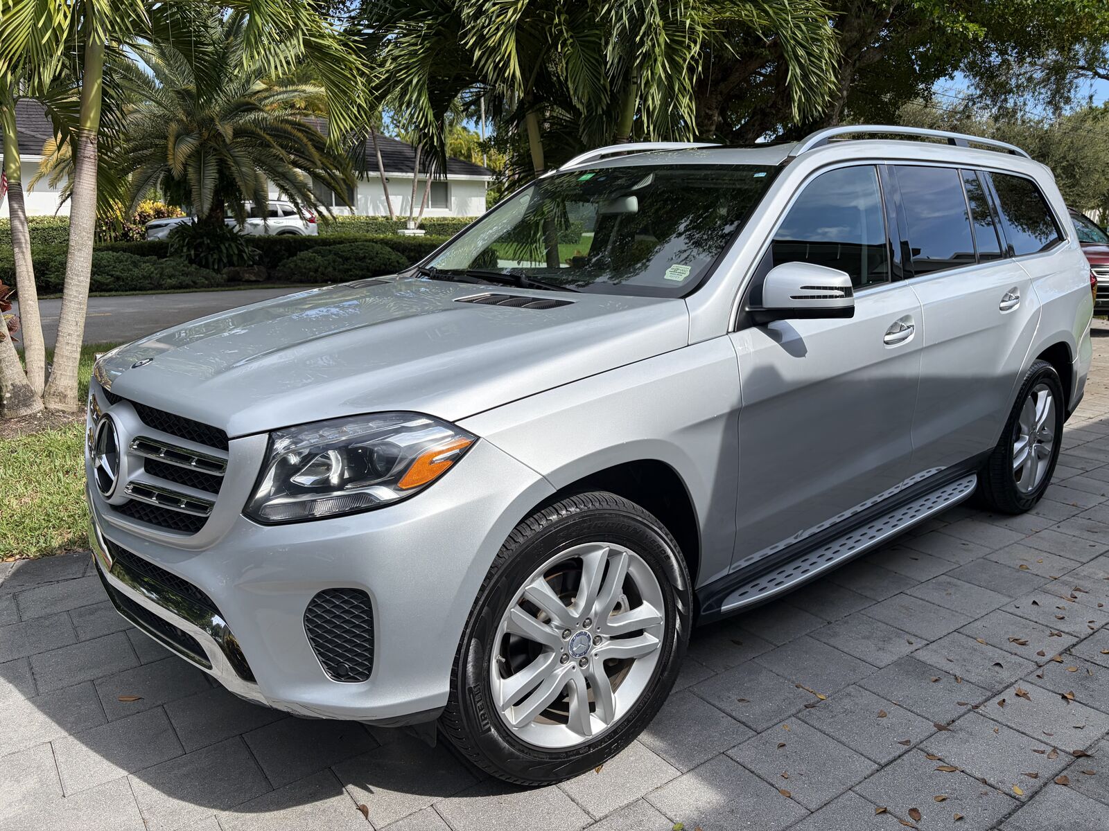 2017 MERCEDES-BENZ GLS-Class