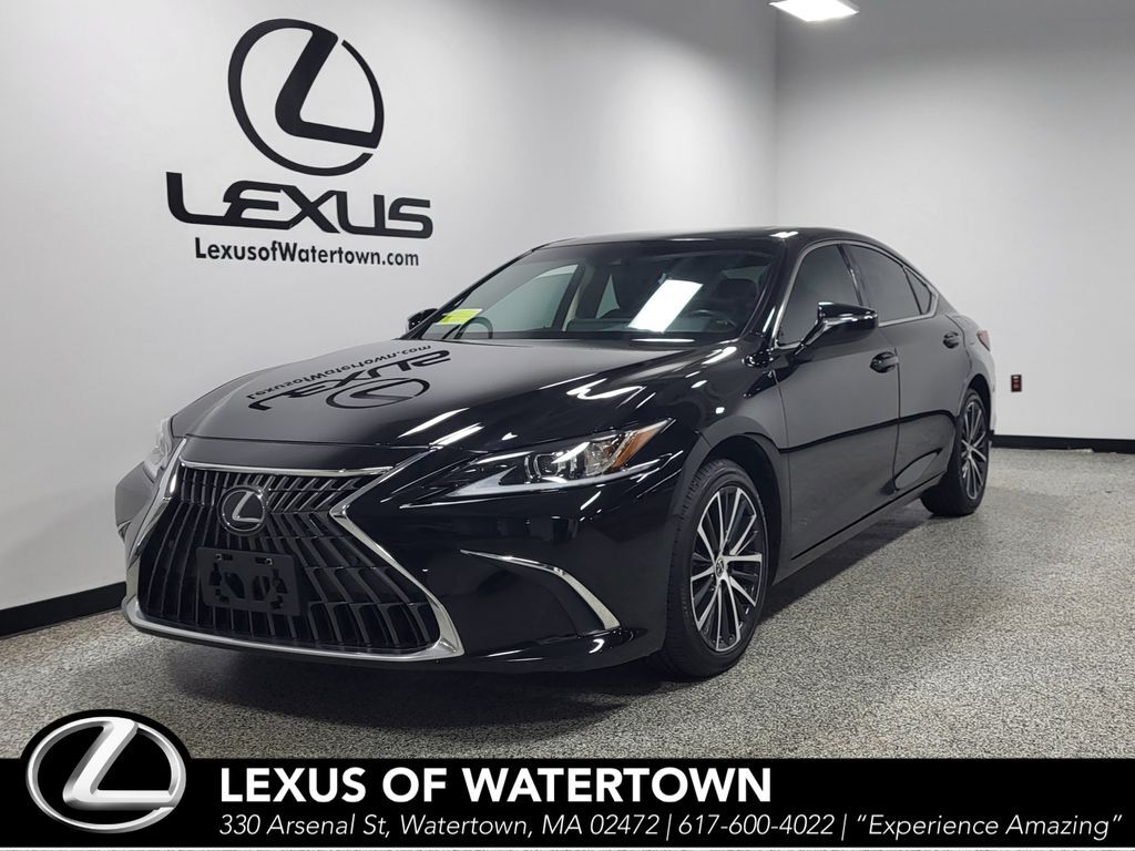 2024 LEXUS ES
