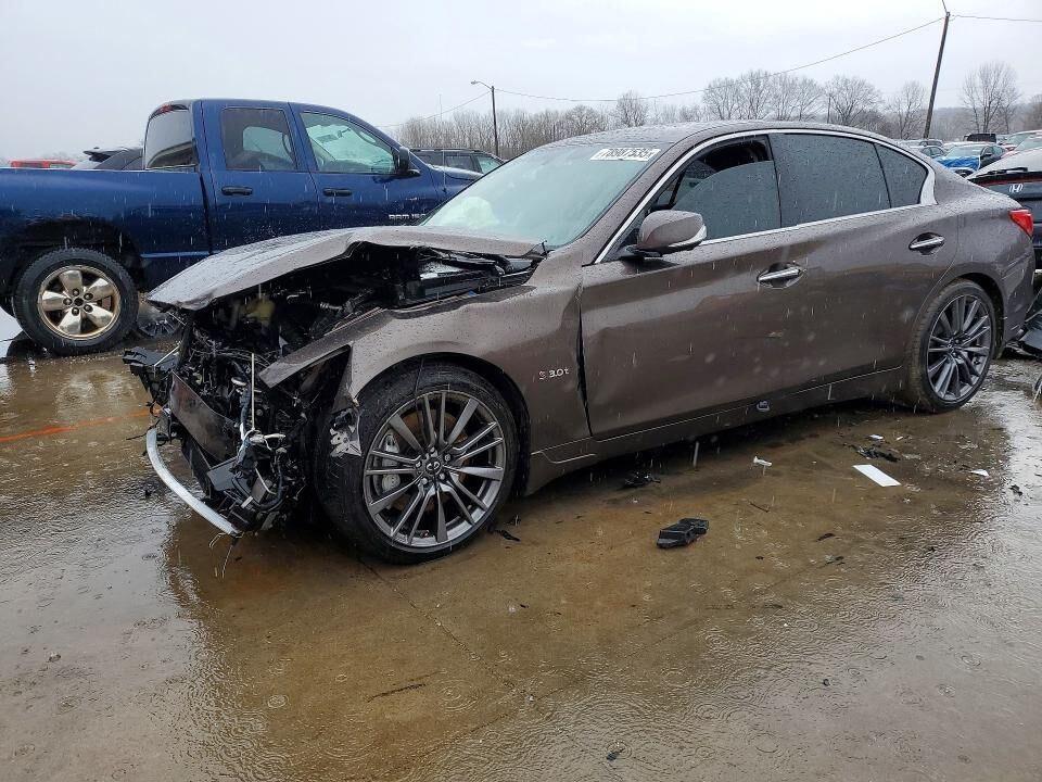2016 INFINITI Q50