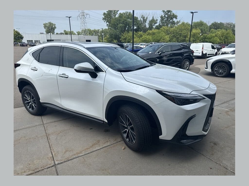 2024 LEXUS NX