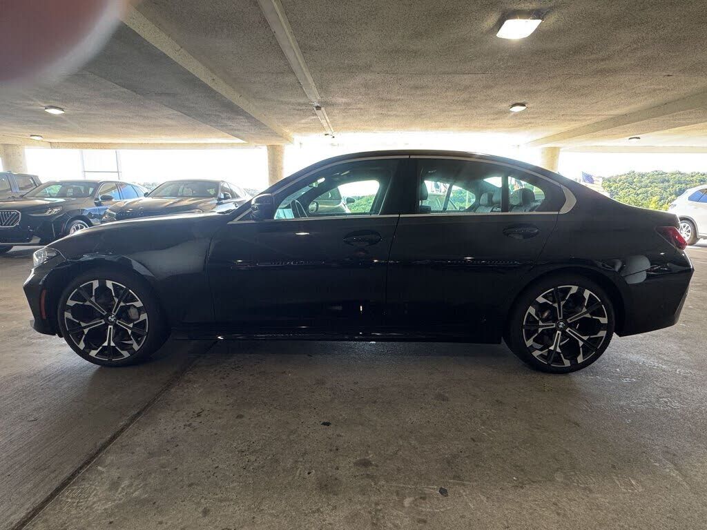 2026 BMW 330i