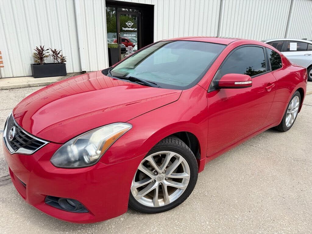 2010 NISSAN Altima