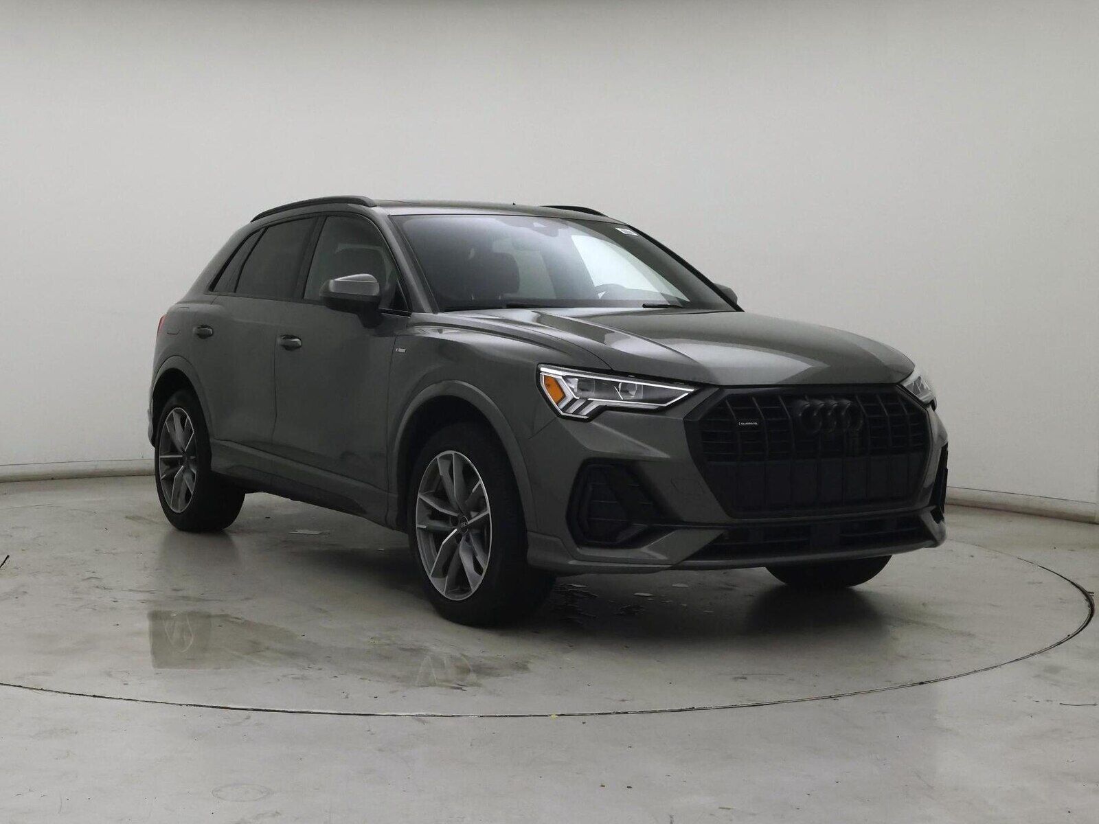 2023 Audi Q3