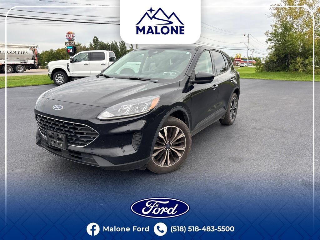 2022 FORD Escape