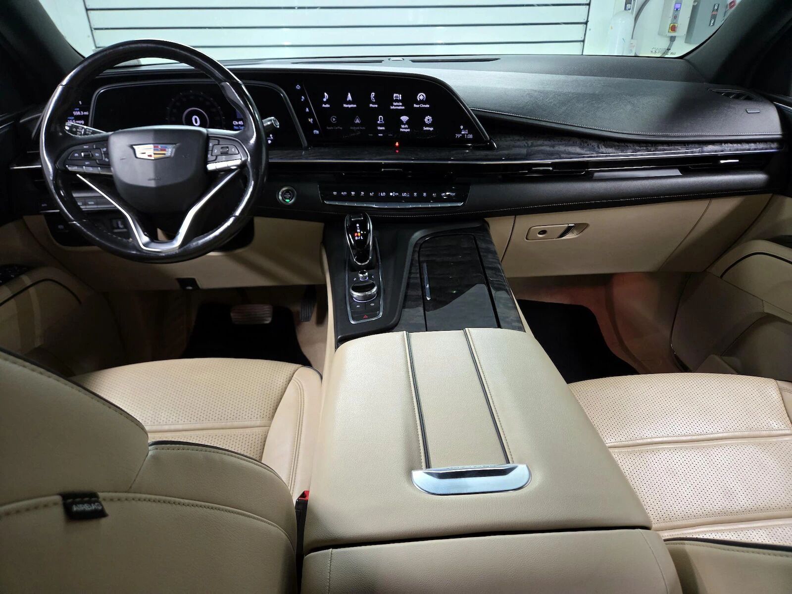 2021 CADILLAC Escalade ESV