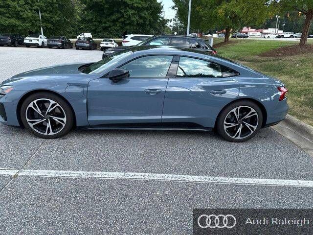 2022 Audi e-tron