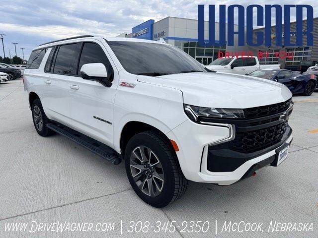 2023 CHEVROLET Suburban