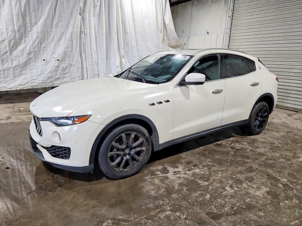 2017 MASERATI Levante