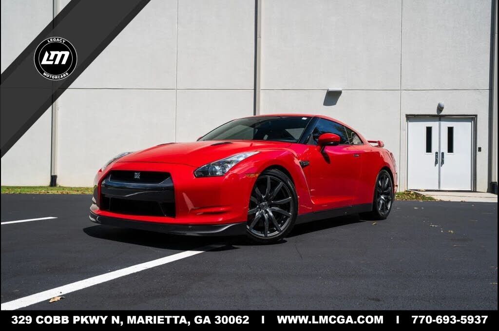 2009 NISSAN GT-R