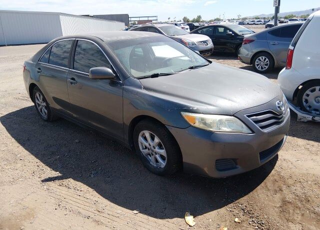 2010 TOYOTA Camry