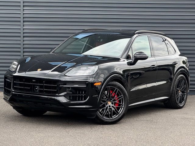 2026 PORSCHE Cayenne