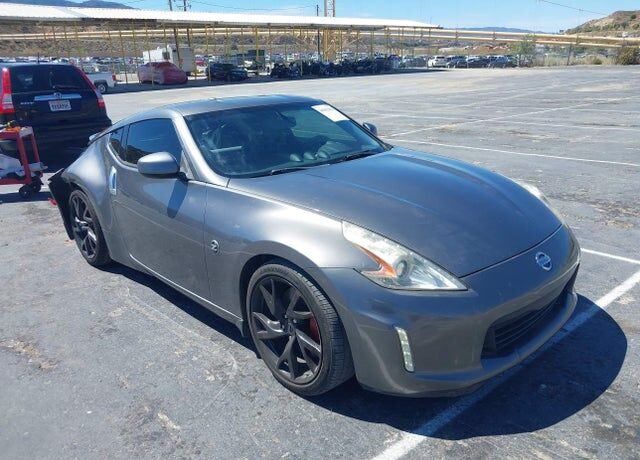 2014 NISSAN 370Z